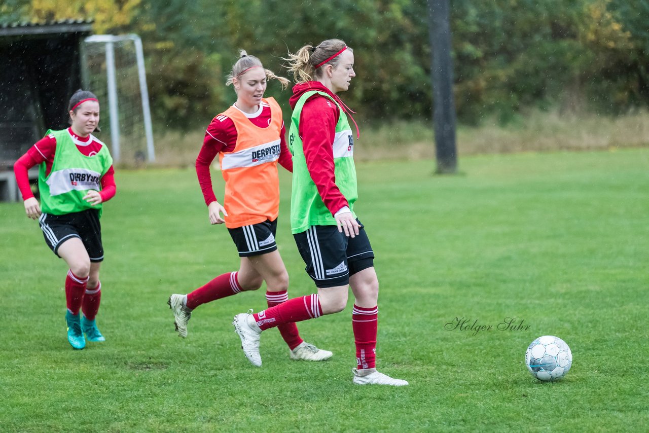 Bild 90 - Frauen SG Nie-Bar - Merkur Hademarschen : Ergebnis: 8:0